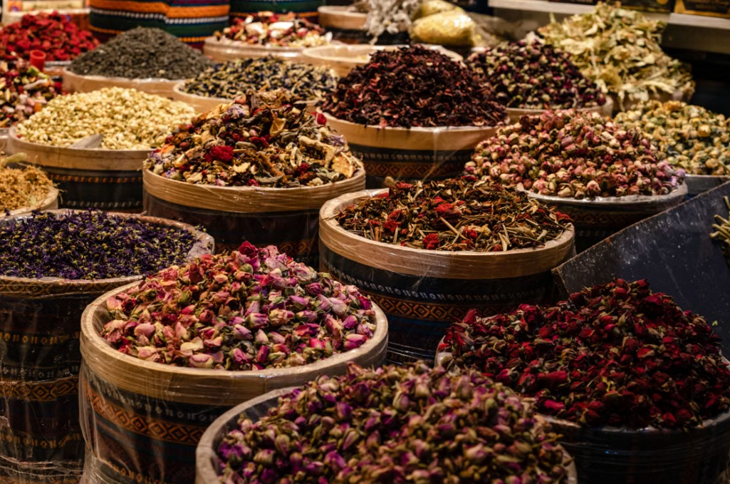Market-Style Assorted Herbal & Fruit Teas (Bulk Tubs)